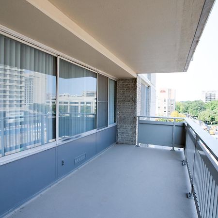 Beautiful 2Br Apartment At Crystal City With Gym Arlington Bagian luar foto