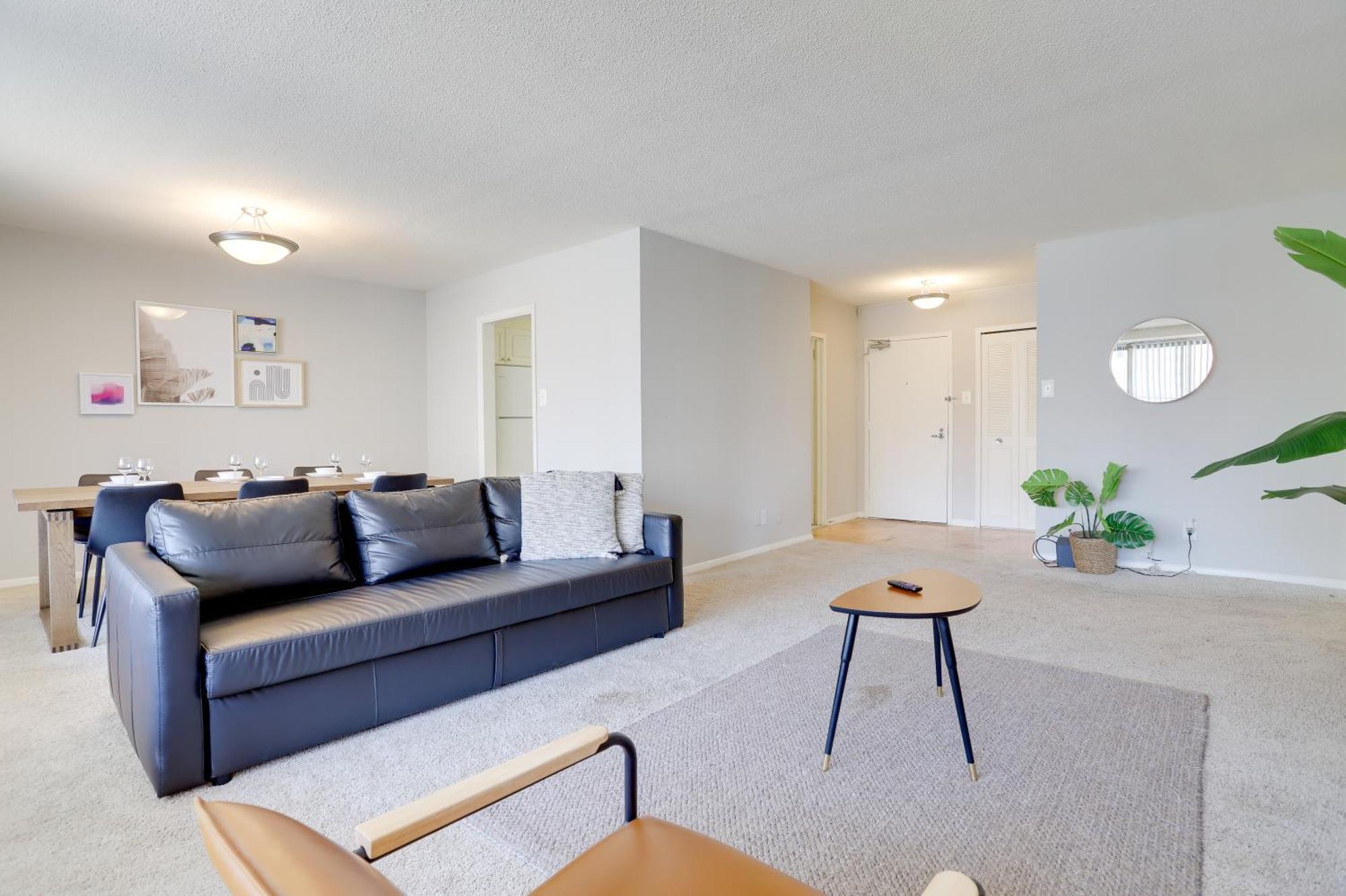 Beautiful 2Br Apartment At Crystal City With Gym Arlington Bagian luar foto